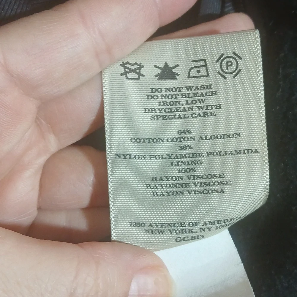 Burberry Plum Double-Breasted Trench Coat - Picture 12 of 12